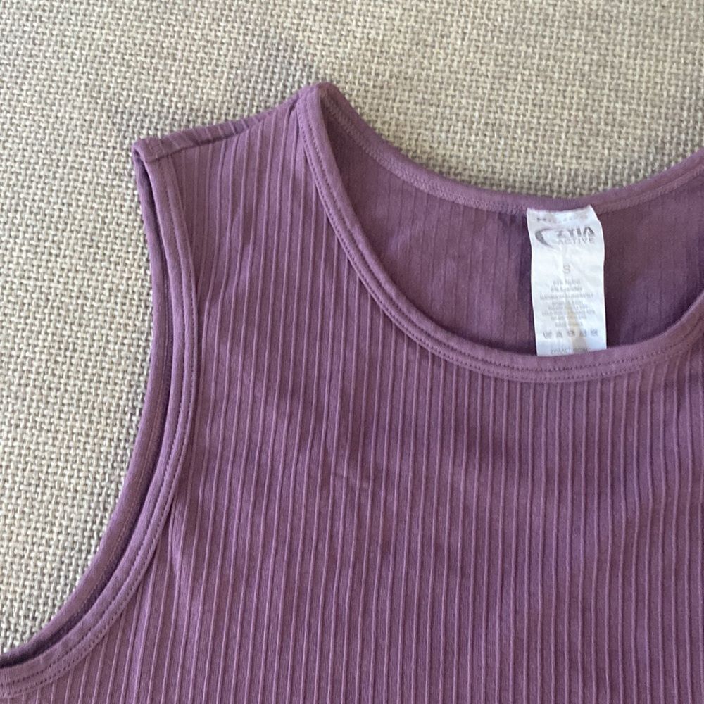 Zyia Parallel Tank Top Lilac Ribbed Stretch Ultra Soft Full Coverage Size S - Picture 7 of 10